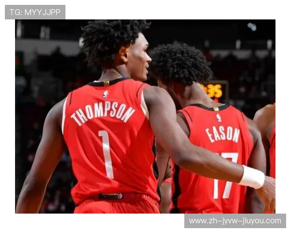 NBA火箭队大合影照片及全体成员名单